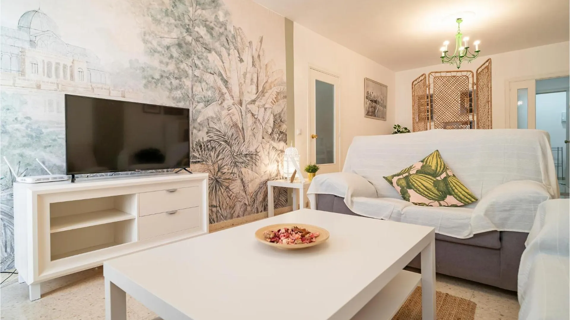 Amazing Apartment In Carmona With Wifi